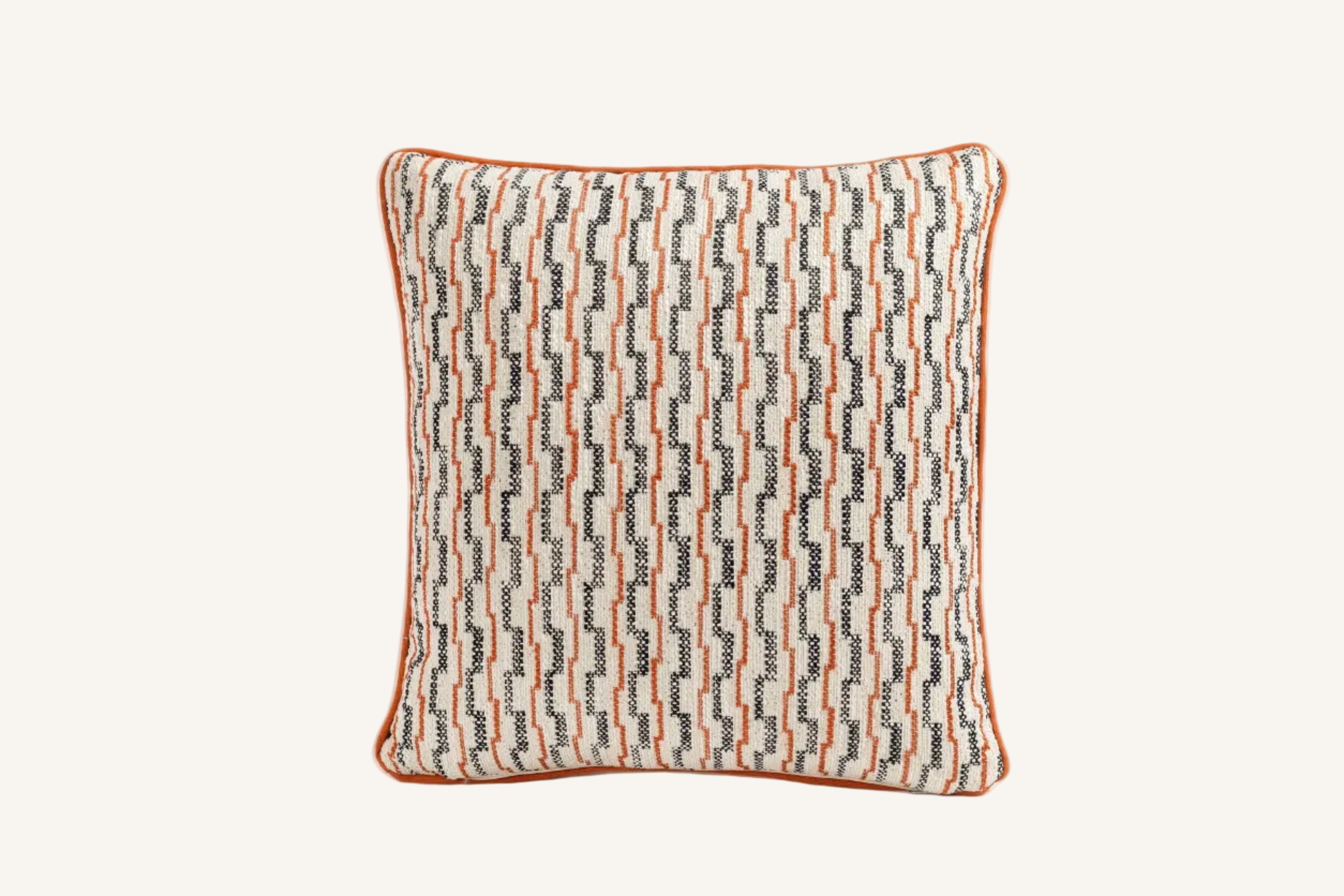 No.12 CUSHION