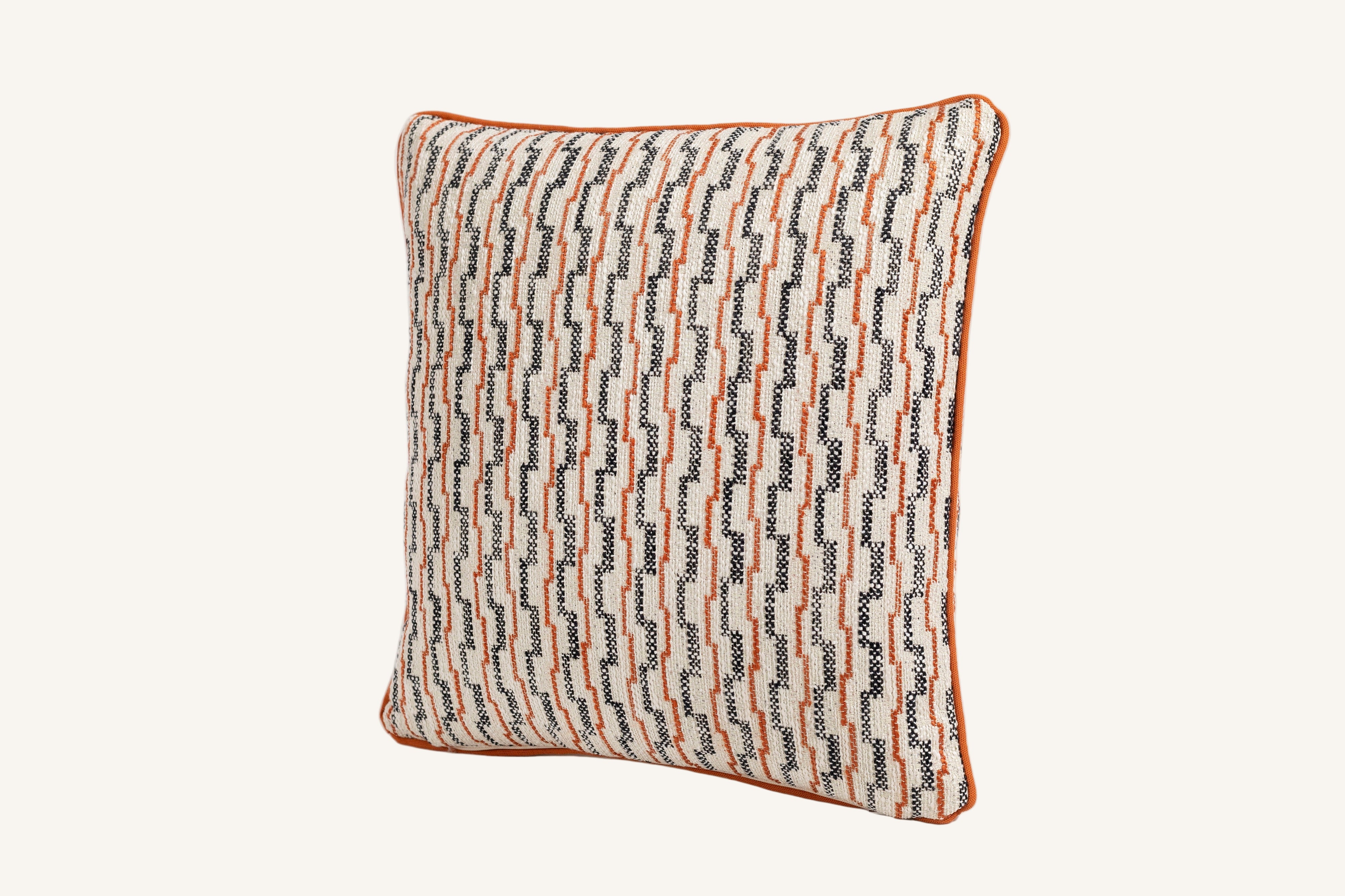 No.12 CUSHION