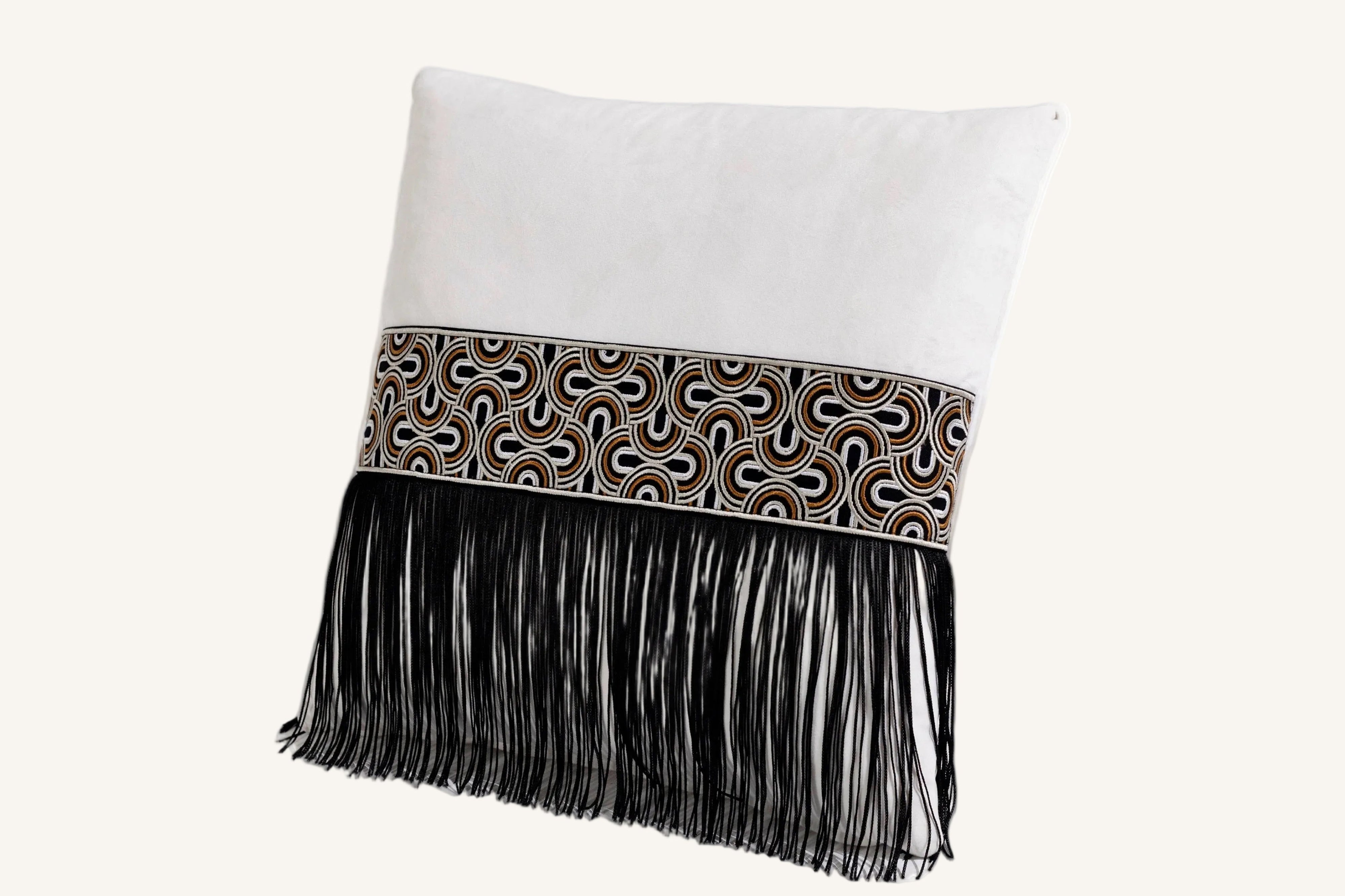 CUSHION No.09