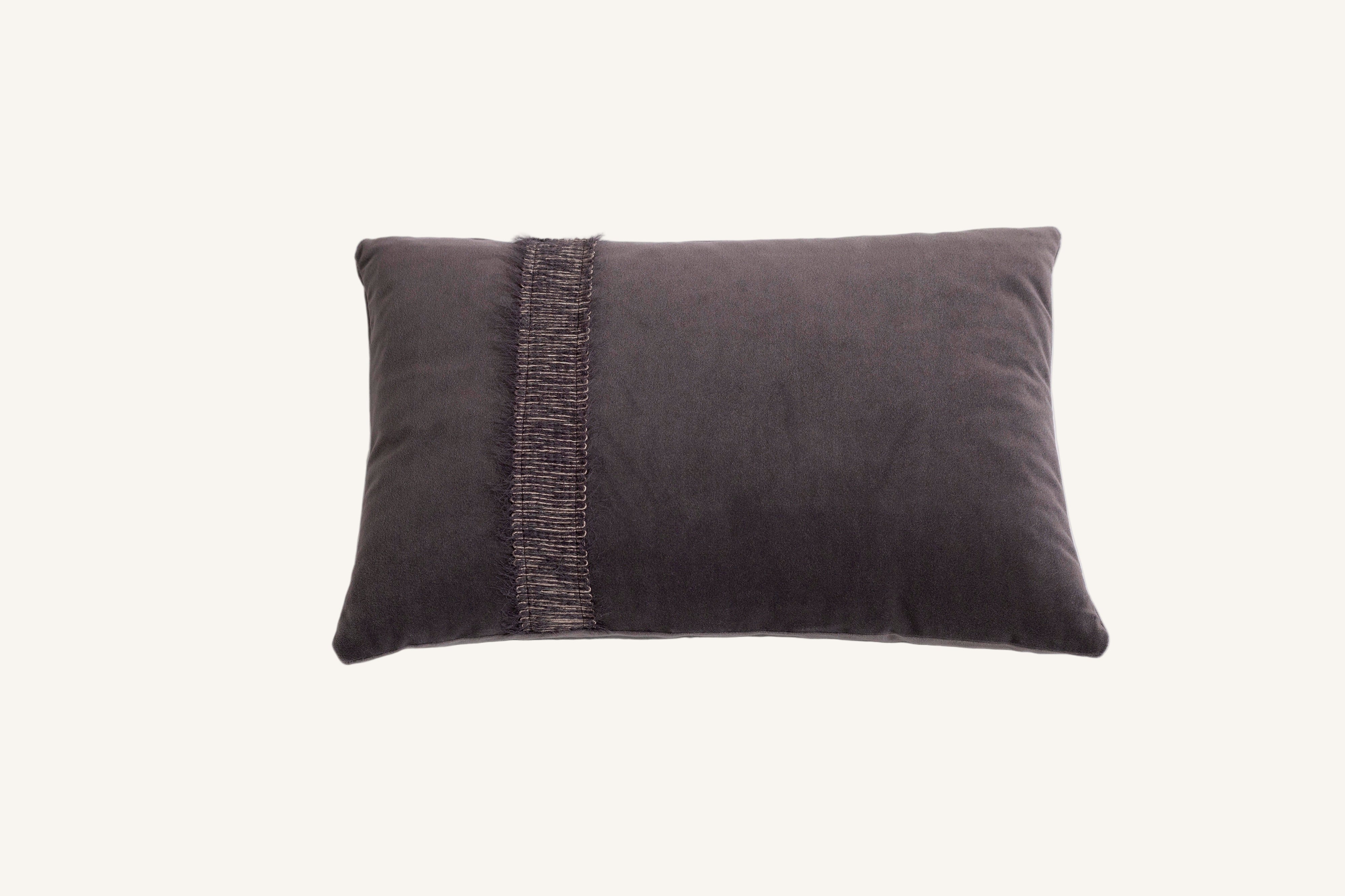 No.06 CUSHION