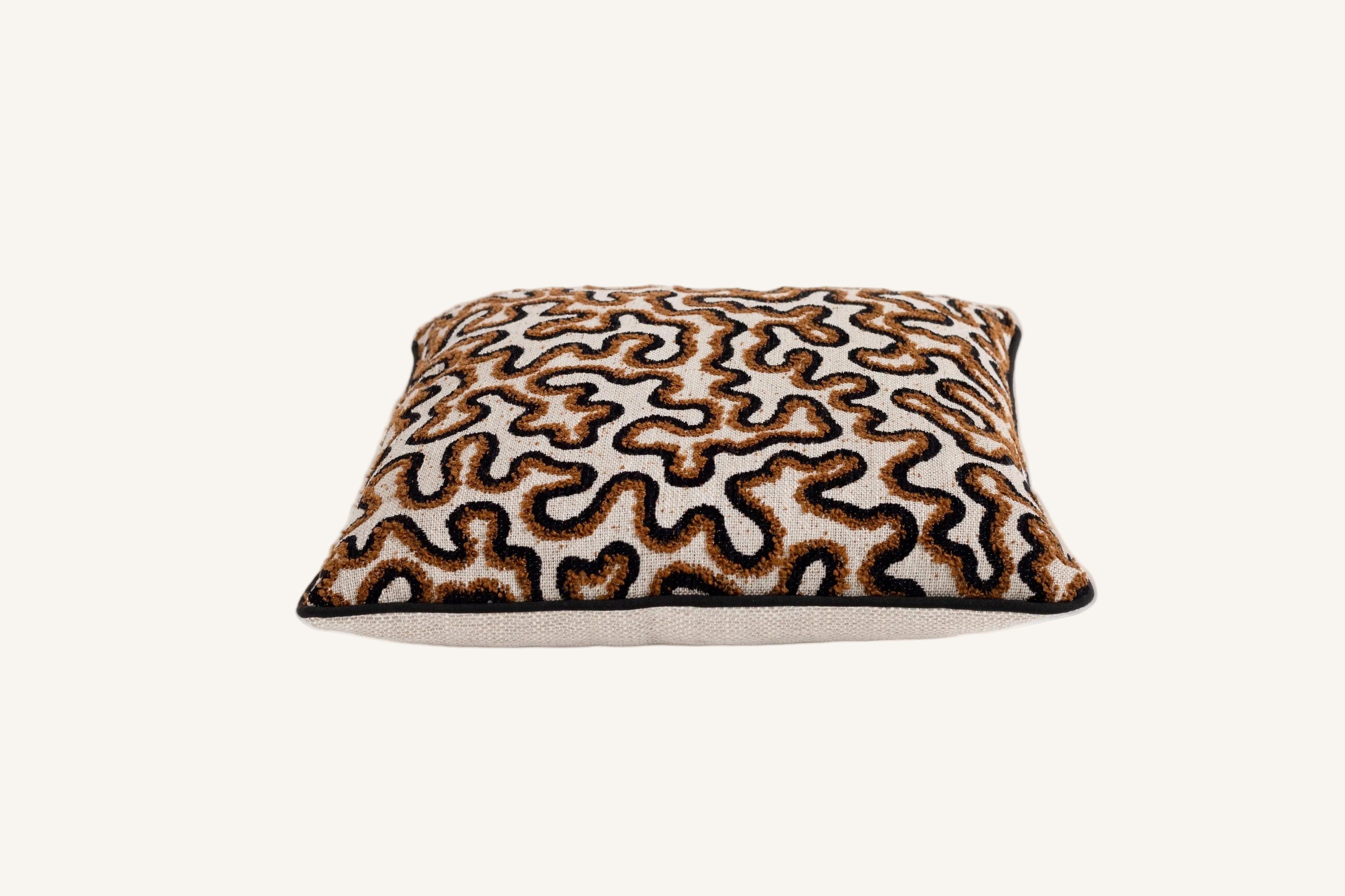 CUSHION No.13