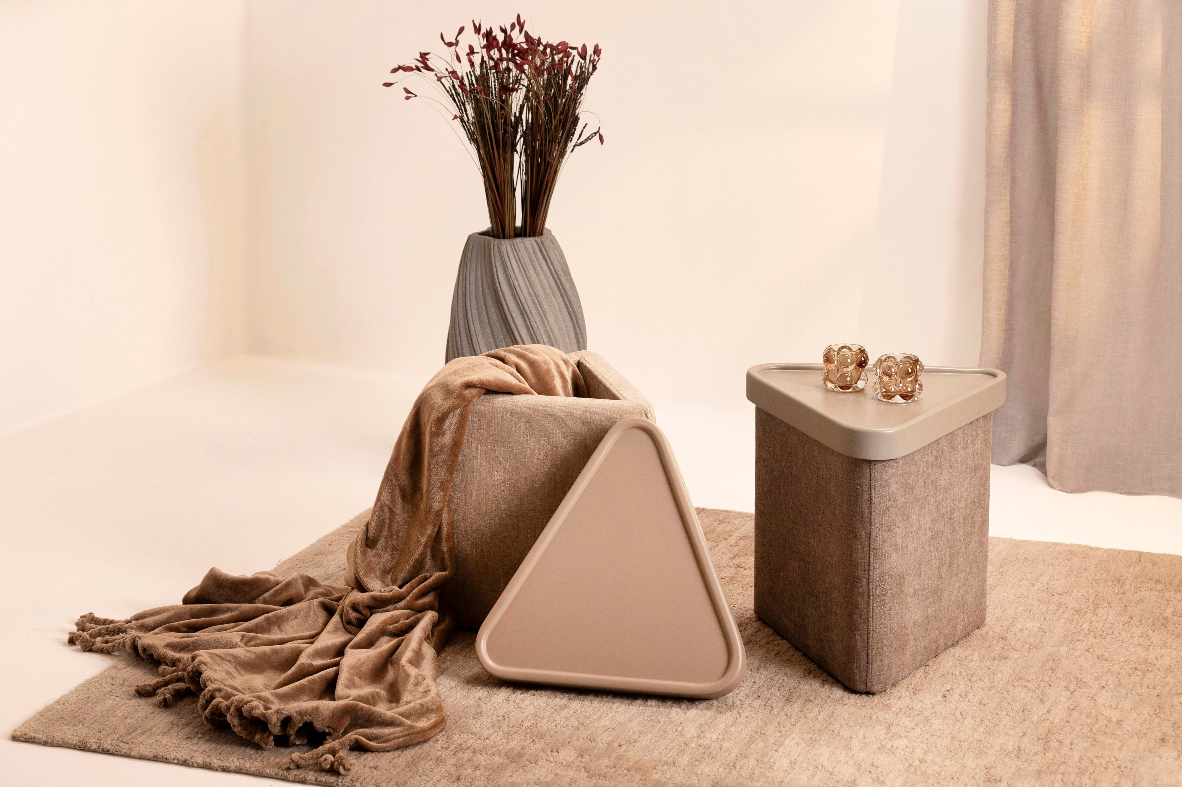 TRIVIO SIDE TABLE No.01