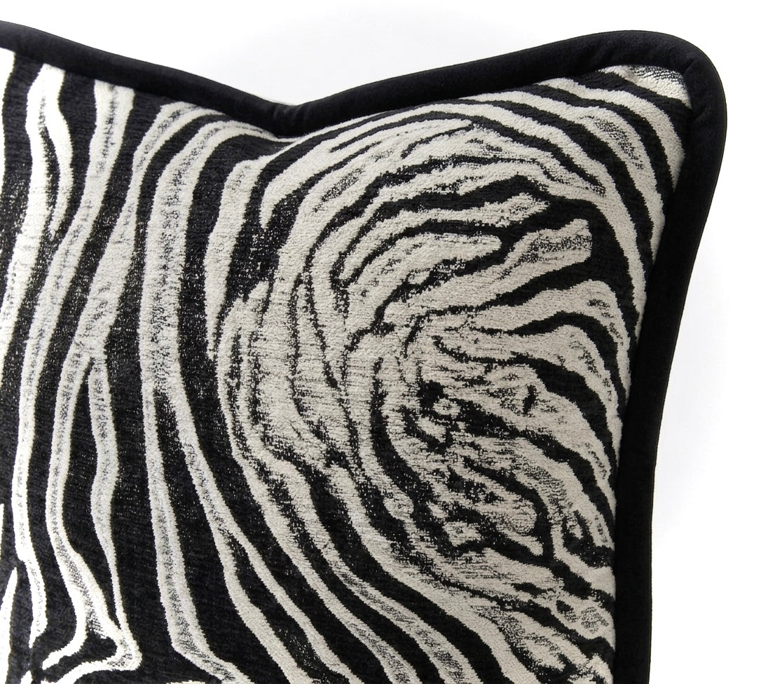 CUSHION No.03