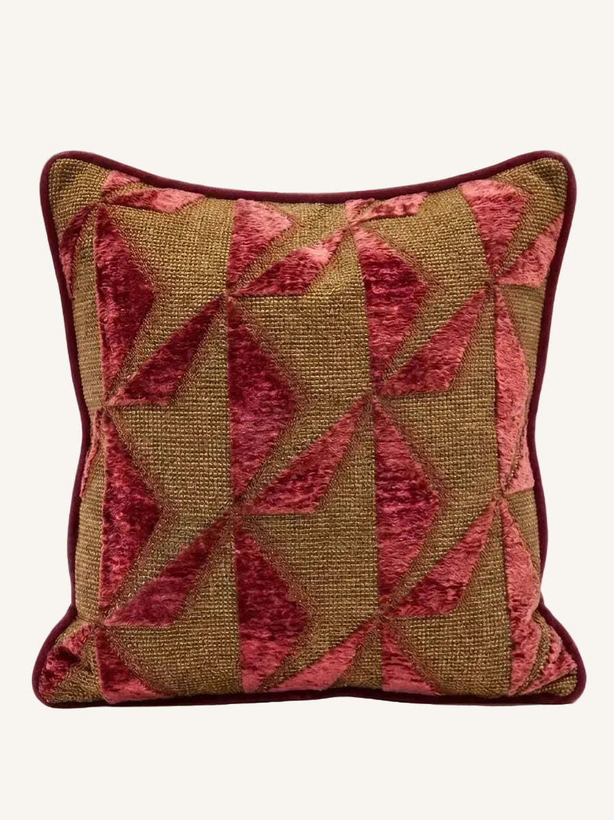 CUSHION No.16