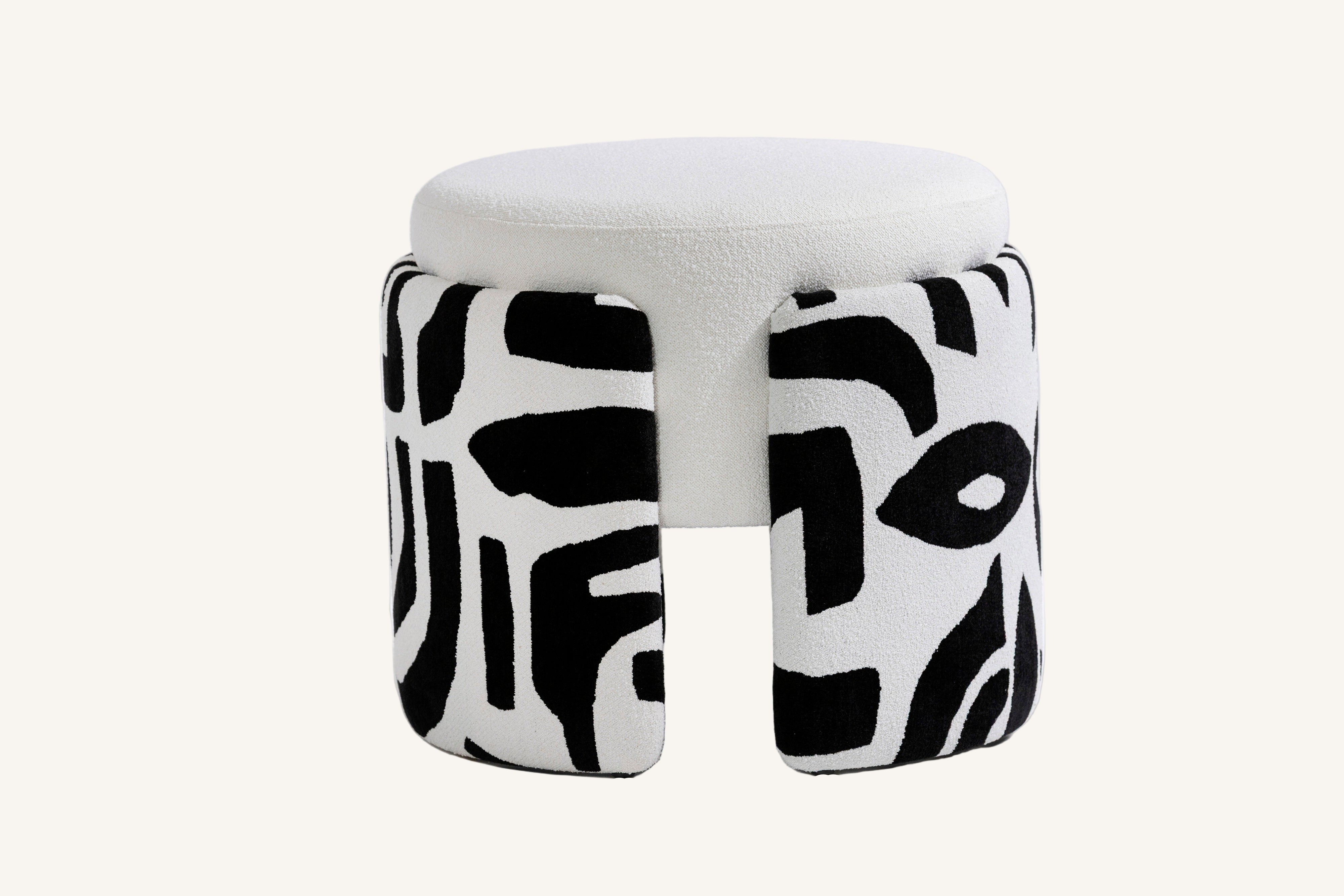 GRAPHICA POUF — LIMITED EDITION