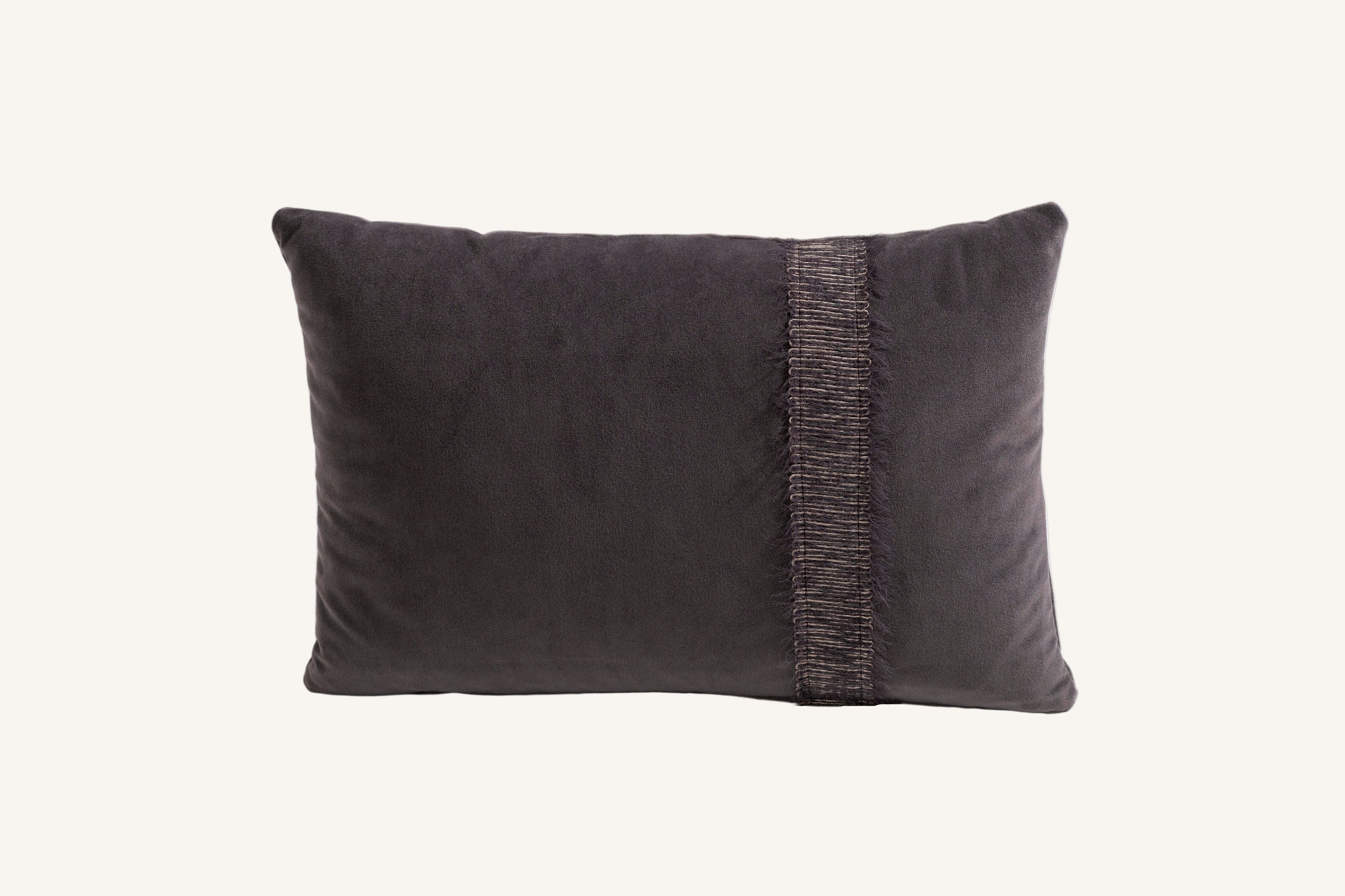 No.06 CUSHION